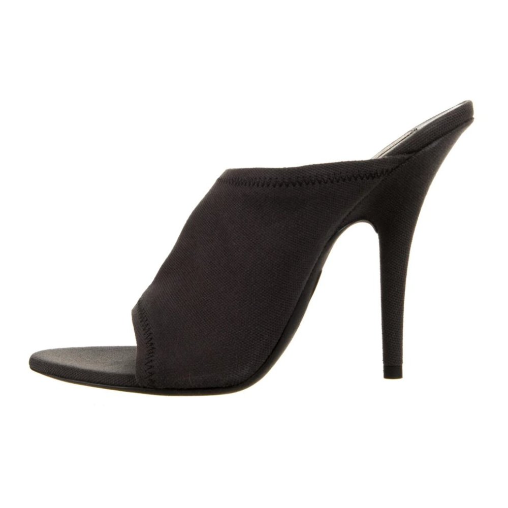 YEEZY Season 6 Stretch Canvas Mules Size: 8 | IT 38 (Run Small)